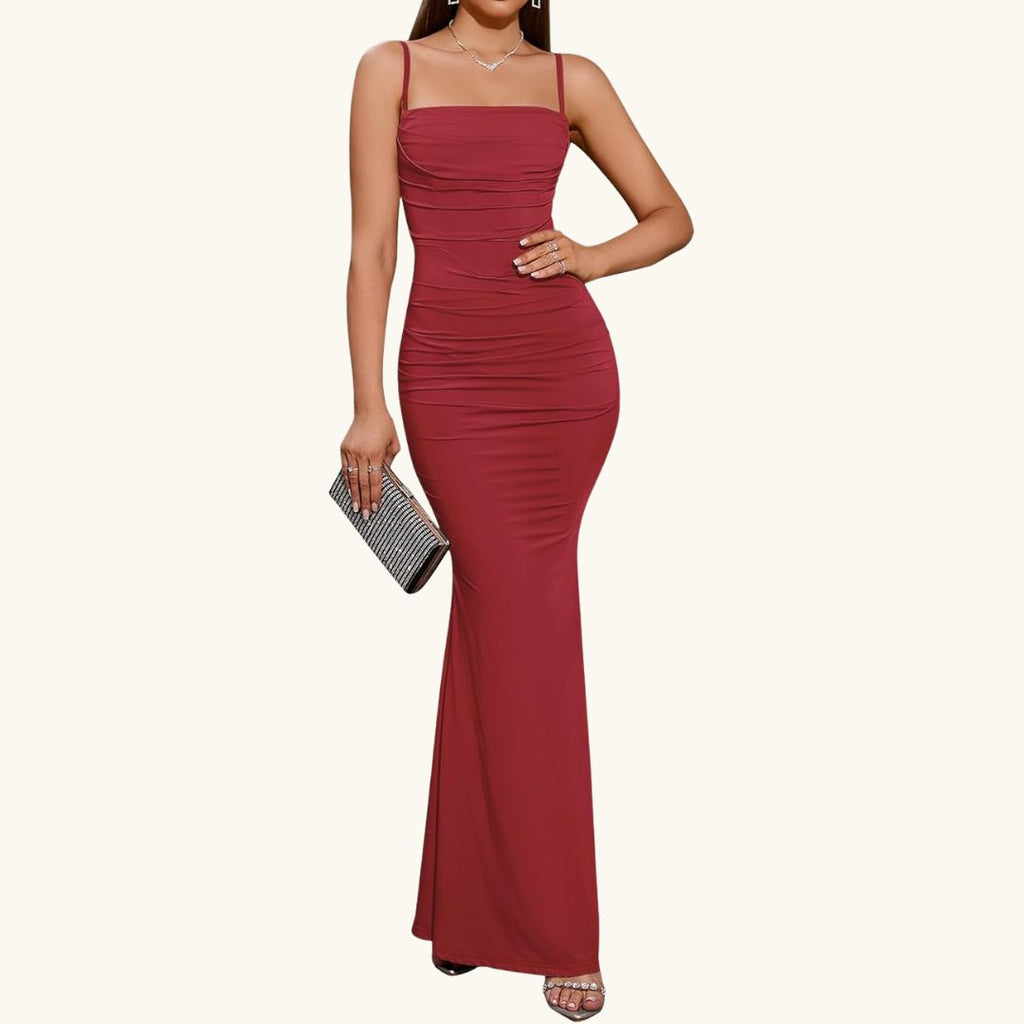 Isabelle - Elegantes Maxi-Abendkleid in Weinrot mit Raffungen